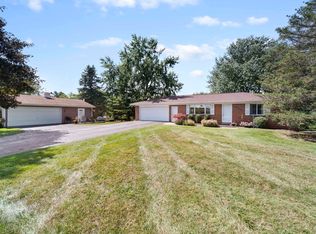 9434 Neal Rd, Manchester, MI 48158