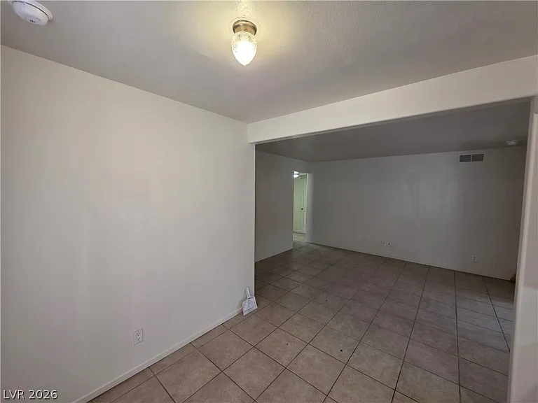 1440 Vegas Valley Dr #8 — Photo 25