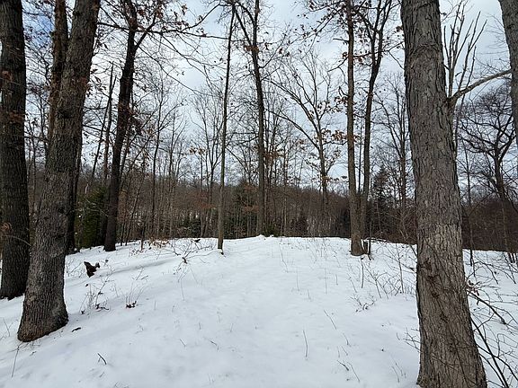 5th image of 140 Hummel Dr