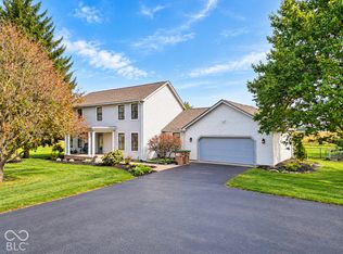 2575 Jonesville Rd, Columbus, IN 47201