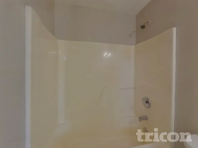 162 Willow Springs Ln — Photo 14