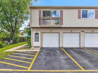 236 Algonquin Ct UNIT D, Bolingbrook, IL 60440