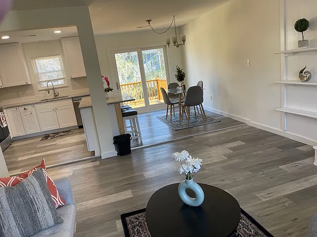 228 Mohican Cir — Photo 12