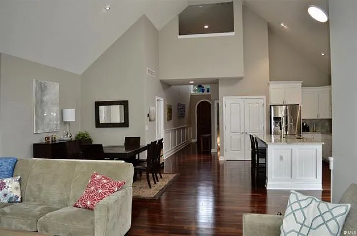 2612 East Nora Hill Drive - 1 — Photo 4