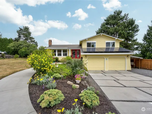 2943 217th Place SW, Brier, WA 98036