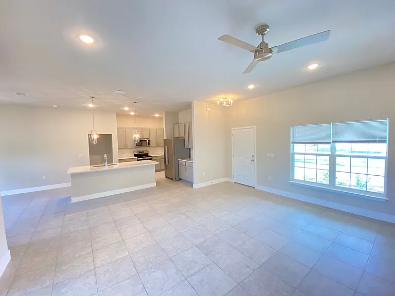 70 Forrester Pl — Photo 4