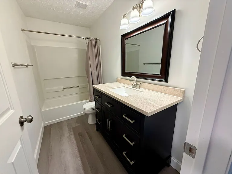 8163 Royal Elm Dr — Photo 17