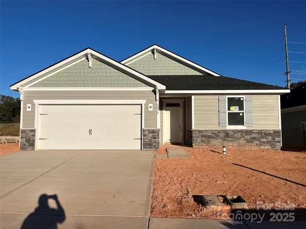 4019 Cunningham Farm Dr, Indian Trail, NC 28079