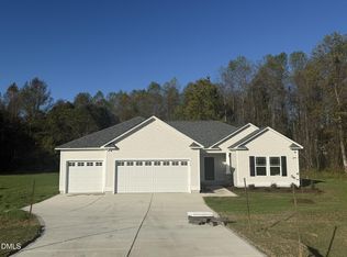 240 Mangrove Ct, Four Oaks, NC 27524