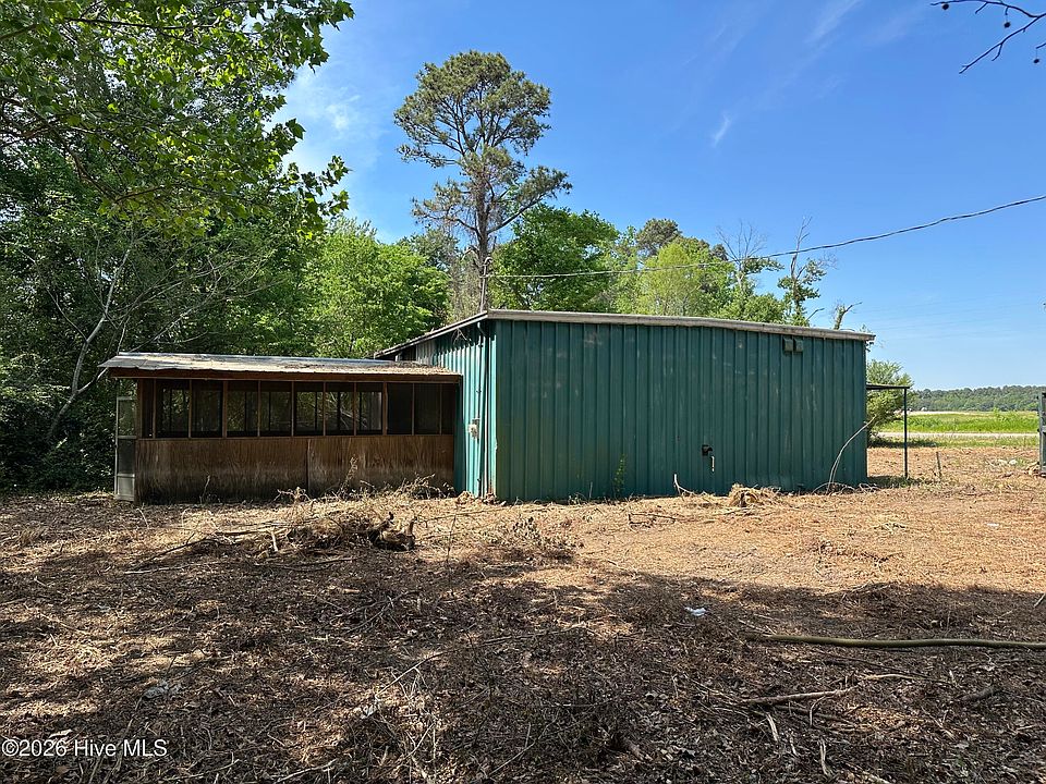 2nd image of 17600 Old Lumberton Road