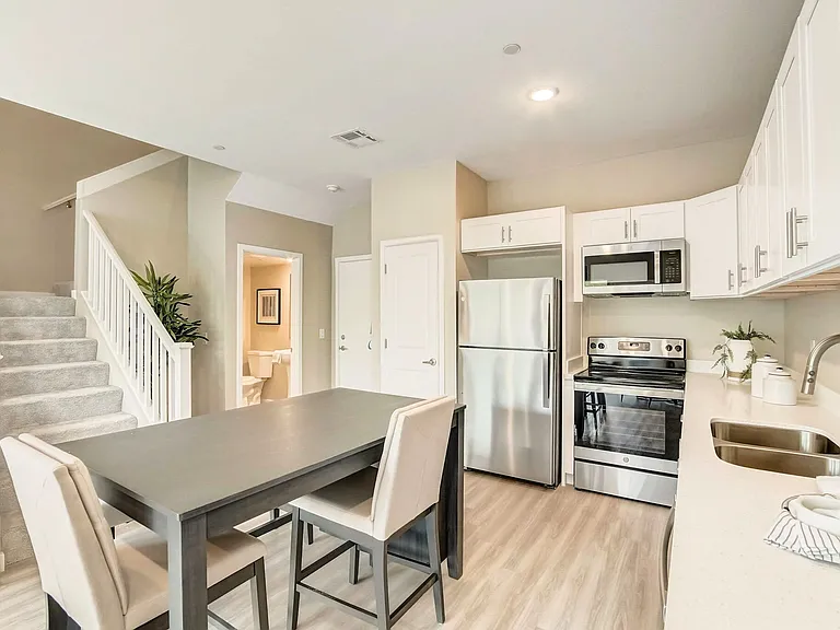 Parkview Townhomes — Photo 42