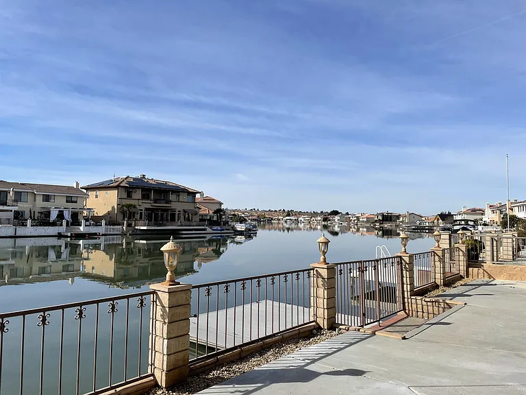 18135 Lakeview Dr — Photo 15