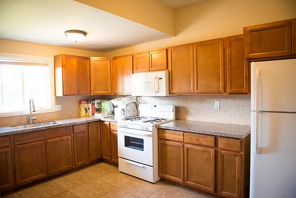 1248 W 37th Dr #1 — Photo 8