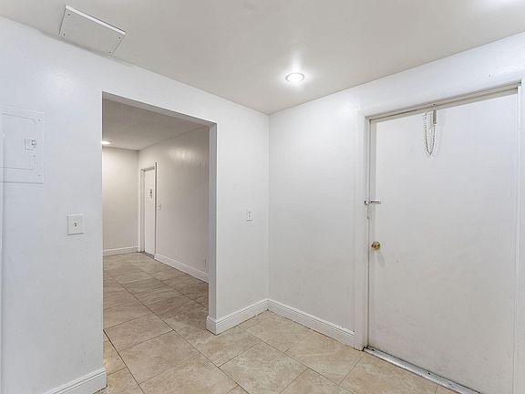 2nd image of 632 NW 13th St APT 16