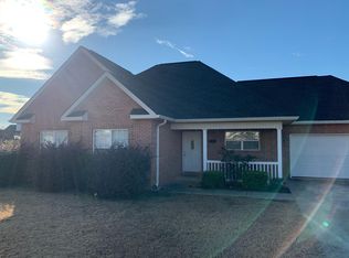 100 Finegand Pl, Warner Robins, GA 31088