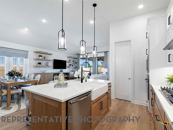 4th image of 12330 Barrymore