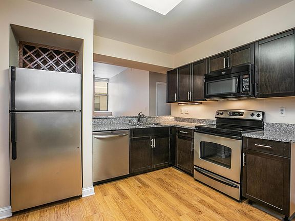2nd image of 234 N Broadway Unit 218