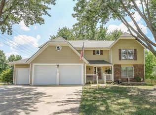 2149 E 155th St, Olathe, KS 66062