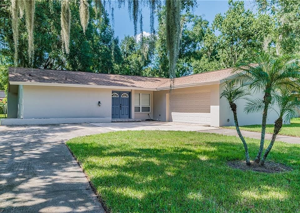 1st image of 3847 Lake Joyce Dr