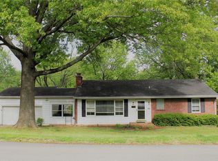 506 Iris Ln, Saint Louis, MO