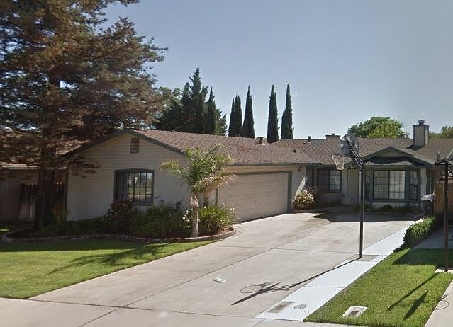 1st image of 925 Arambel Dr