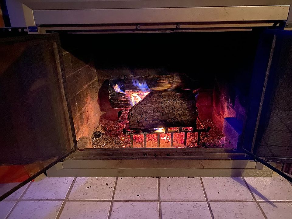 New fire place door/screen. 