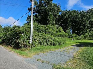 732 Vaughan Ave, Hampton, VA 23661