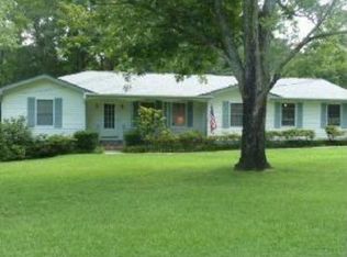 125 Jade Cove Cir, Roswell, GA 30075