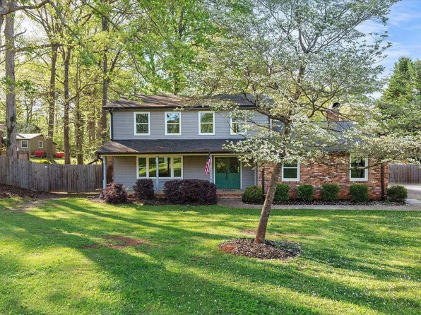 333 Fairlane Dr, Spartanburg, SC 29307