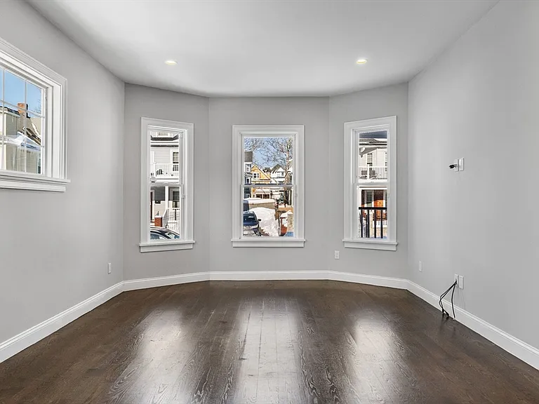 83 Centre St #1 — Photo 4
