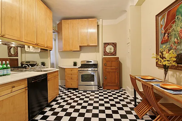 Sold by Corcoran | media 12