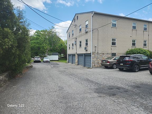 2nd image of 354 S Swarthmore Ave APT B1