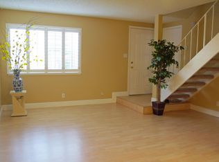 5313 Manzanita Ave APT 3, Carmichael, CA 95608