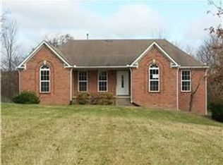 745 Forest Retreat Rd, Hendersonville, TN 37075