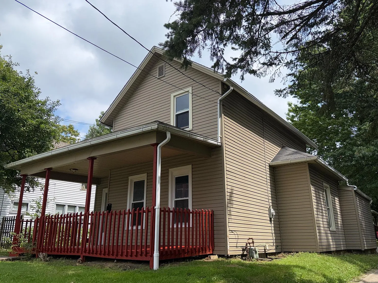 4 bed, 1267 sqft, $1,100 — Photo 3