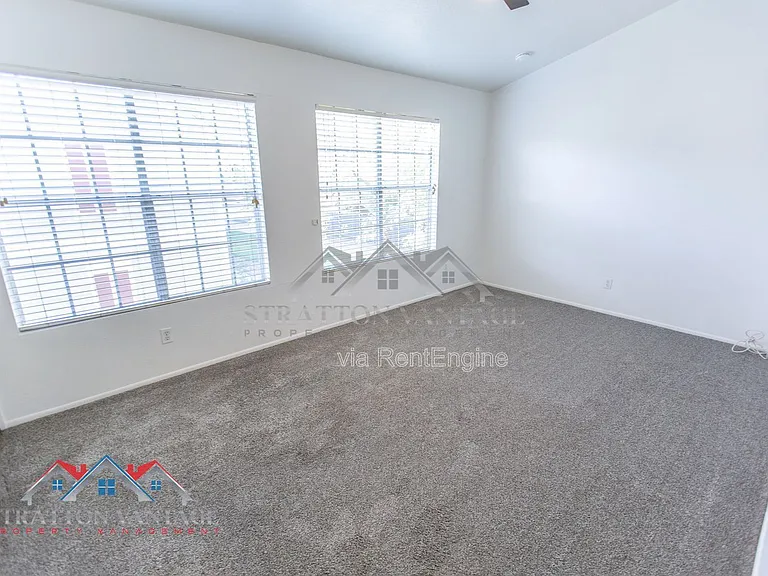 1970 N Hartford St #62 — Photo 29