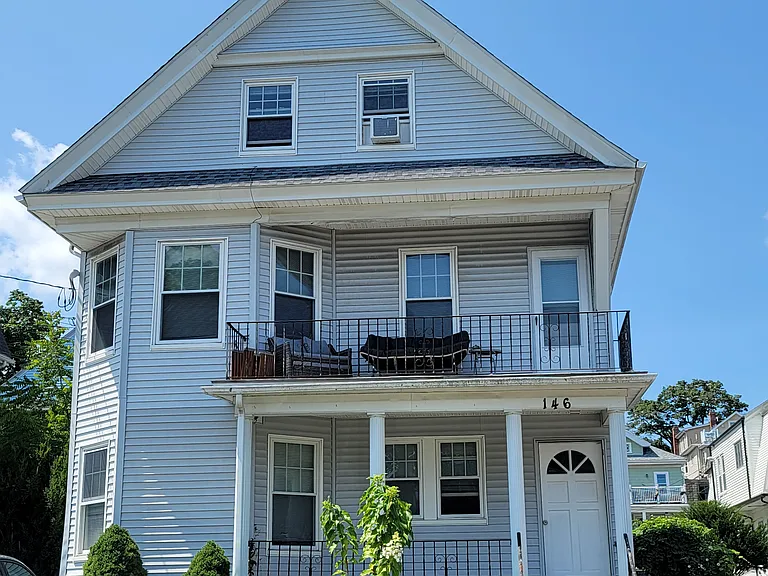 146 Hillside Rd #3 — Photo 2