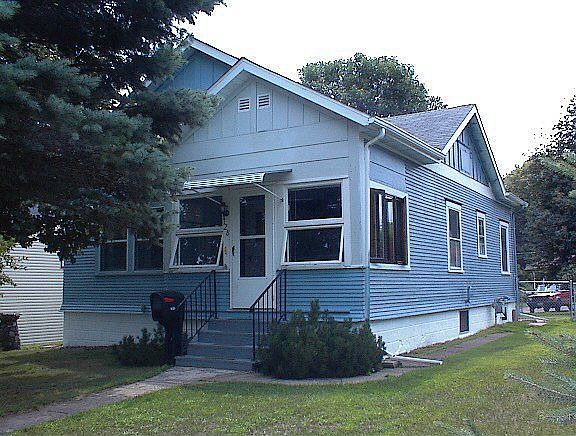1st image of 128 Hyland St