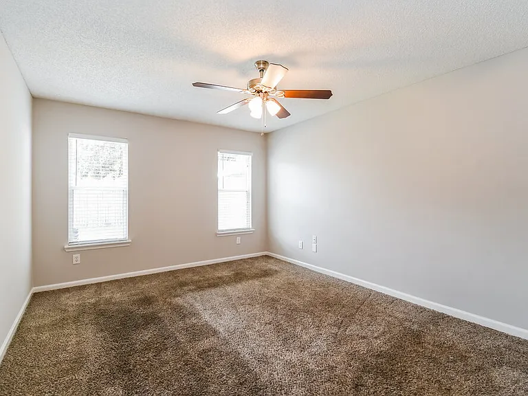 12279 N Sondra Cove Trl — Photo 9