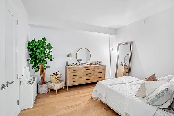 Rented by Douglas Elliman | media 5