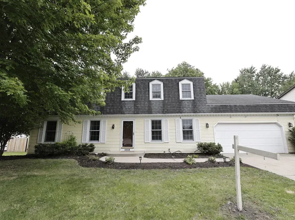 2418 Flambeau Dr, Naperville, IL 60564