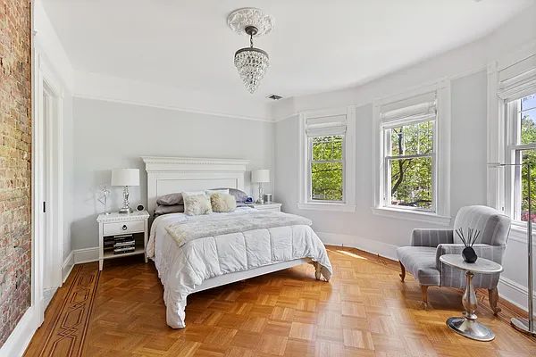 Sold by Compass | media 15