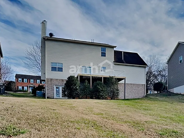 8317 Mecklenburg Ct — Photo 22