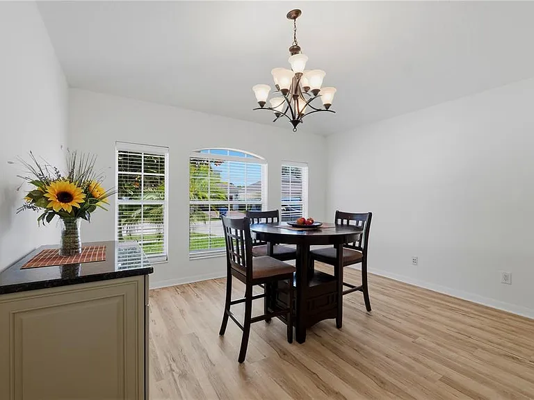 19406 Sunset Bay Dr — Photo 12