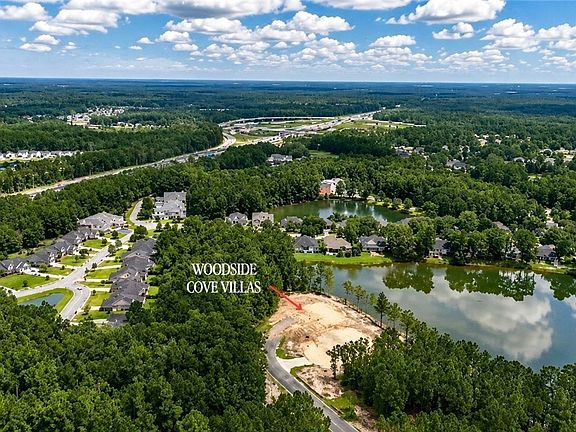 2nd image of 102 Woodside Cove