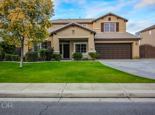 11216 Vista Del Christo Dr, Bakersfield, CA 93311
