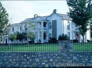 8061 Murfreesboro Rd, Lebanon, TN 37090