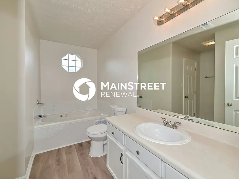 Main Bathroom