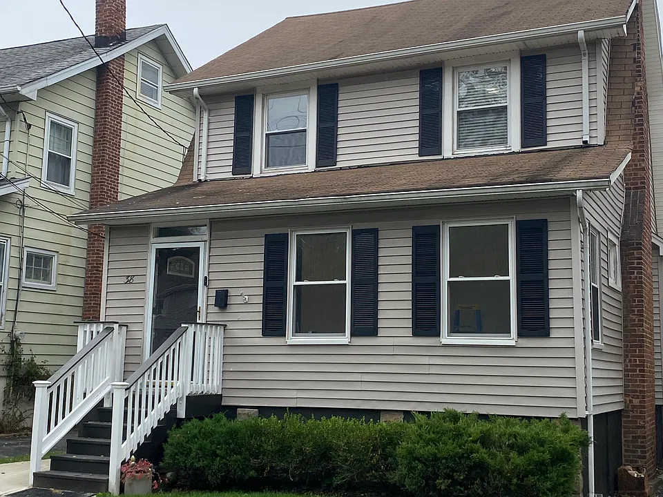 38 Randolph Pl