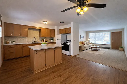2414 Fremont Ave #3 Photo 1